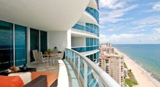 Modern apartment on the bay