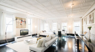 Penthouse apartment